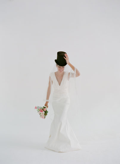 Nikia Phoenix Munaluchi Bride By Elizabeth Messina 20