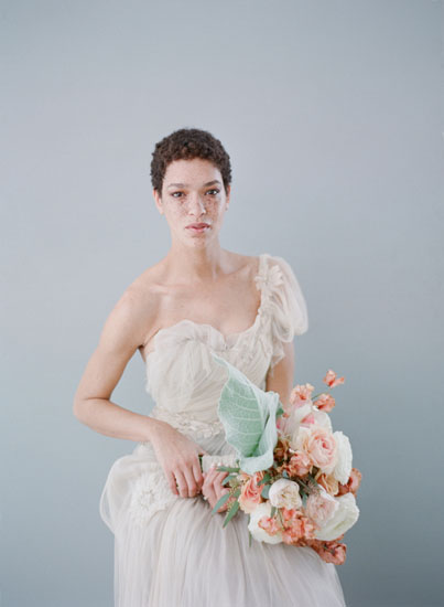 Nikia Phoenix Munaluchi Bride By Elizabeth Messina 24
